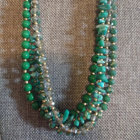 Emerald Green Statement Necklace & Earring Set - Picture 3 of 5